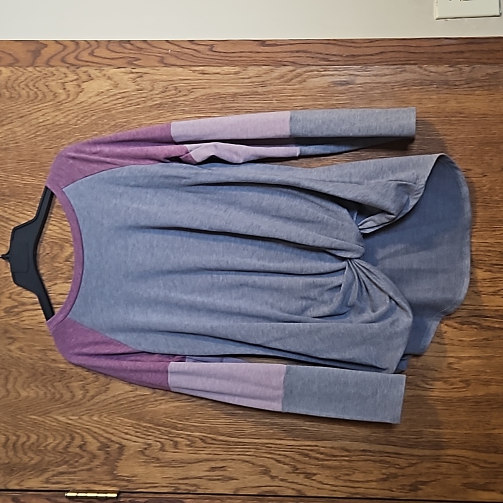 Long sleeved top